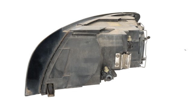 30698637 VOLVO Фара правая купить в Украина