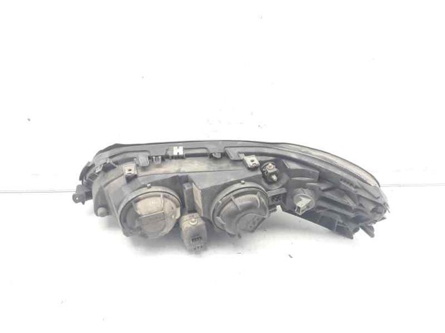 30698840 VOLVO Фара правая купить в Кривой Рог