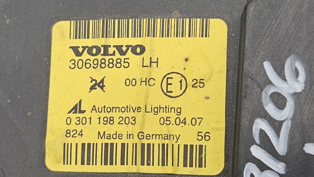 VOLVO 30698885 Фара левая в наличии Каменское