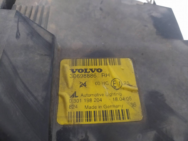 30698886 VOLVO Правая фара купить в Ирпень