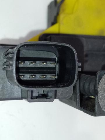 VOLVO 30699757 Замок двери задней правой в наличии Каменское