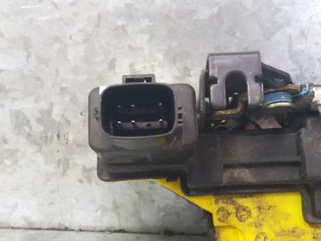 30699761 VOLVO Замок двери задней левой купить в Киев