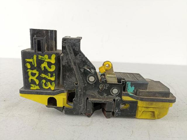 30699763 VOLVO Замок двери задней правой купить в Николаев