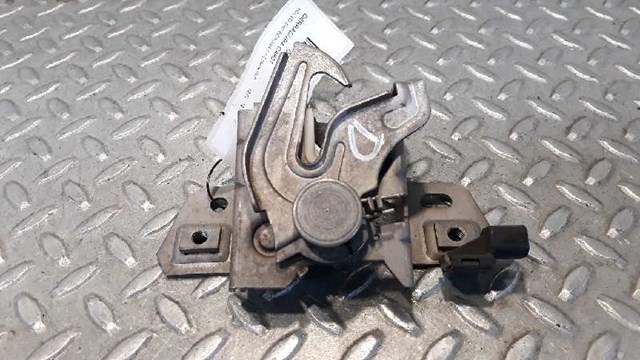 30716530 VOLVO Замок капота купить в Ужгород