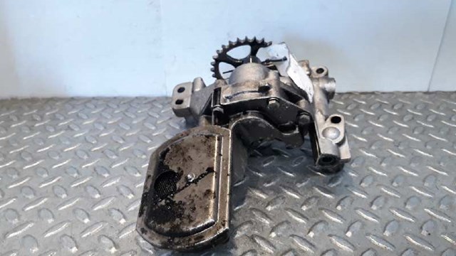 30725035 VOLVO Насос масляный купить в Николаев