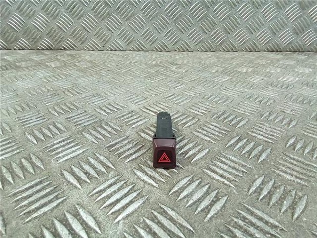 Botão de ativação do sinal de emergência 30739296 VOLVO