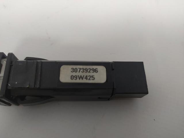 Botão de ativação do sinal de emergência Volvo S40 2 MS