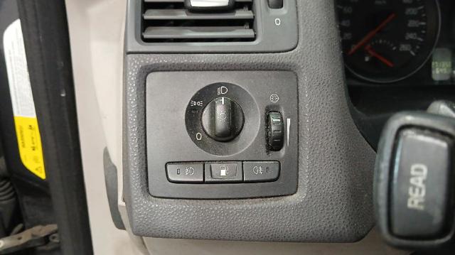 VOLVO 30739299 Переключатель света фар на "торпедо" в наличии Полтава
