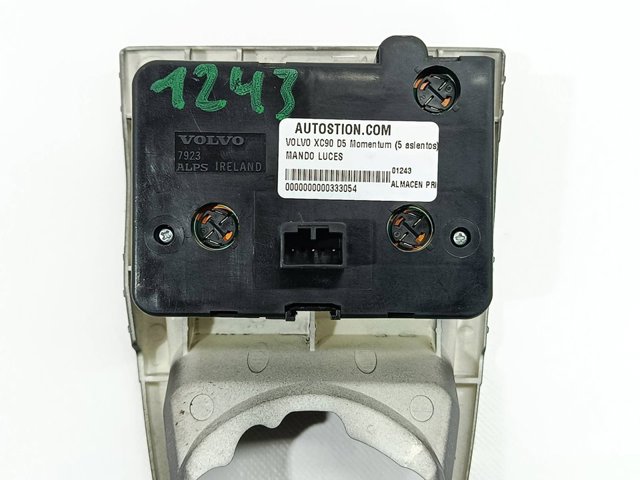 VOLVO 30739304 Переключатель света фар на "торпедо" в наличии Одесса
