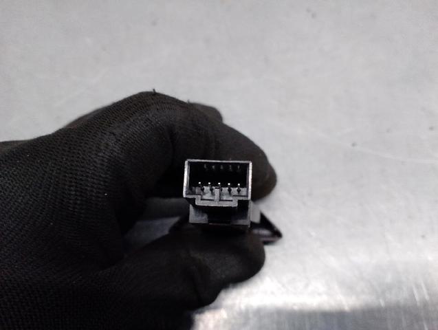 30739320 VOLVO Кнопка аварийки купить в Киев
