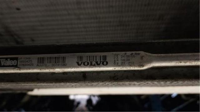 VOLVO 30741580 Радиатор интеркуллера в наличии Днепр