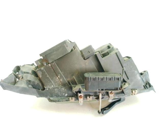 30744489 VOLVO Фара левая купить в Черновцы