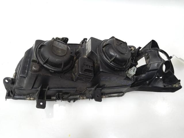 30744490 VOLVO Правая фара купить в Одесса