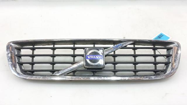 VOLVO 30744914 Решетка радиатора в наличии Украина