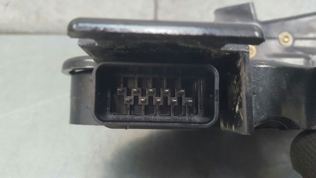 VOLVO 30753661 Замок двери передней правой в наличии Запорожье