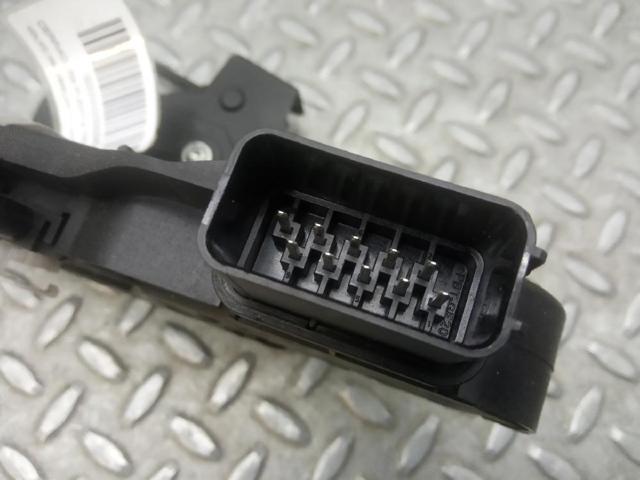 VOLVO 30753668 Замок двери задней левой в наличии Ужгород