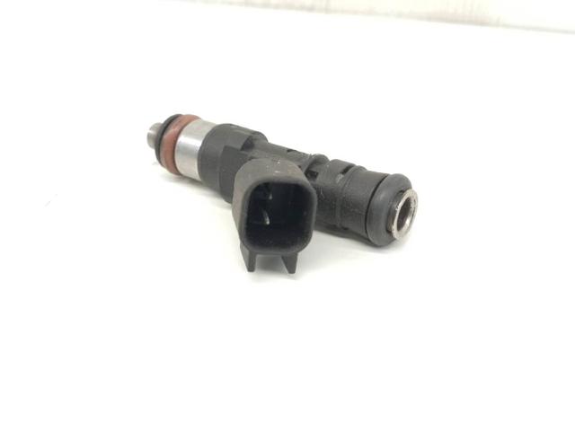 Injetor de injeção de combustível Volvo V40 525, 526