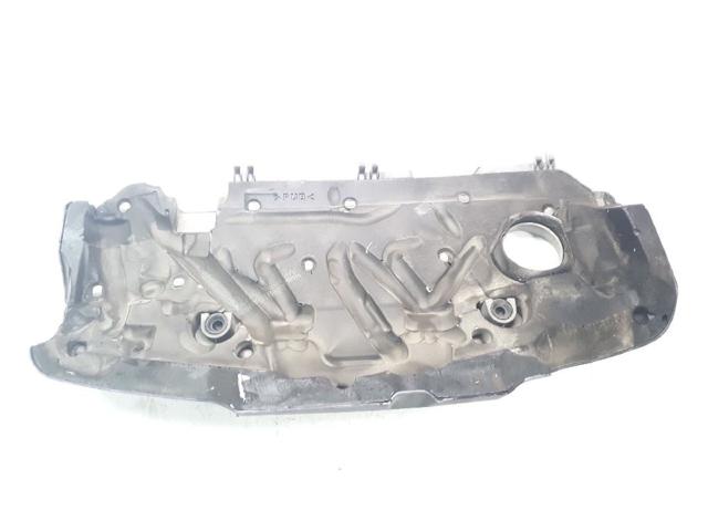 VOLVO 30757535 Крышка мотора декоративная в наличии Винница
