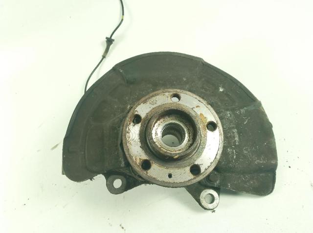 30760561 VOLVO Цапфа передняя левая купить в Черкассы