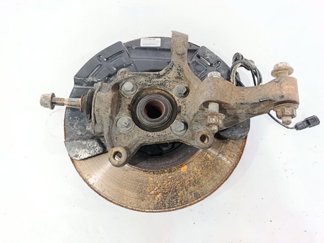 30760561 VOLVO Цапфа (поворотный кулак) передний левый купить в Кривой Рог