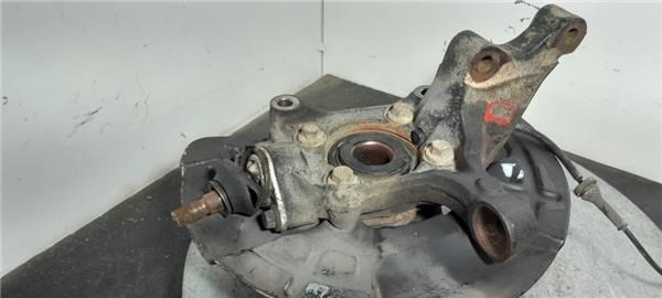 30760562 VOLVO Цапфа передняя правая купить в Тернополь