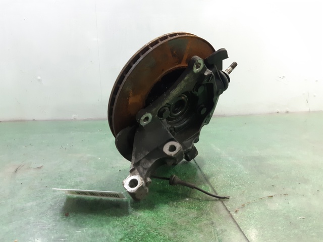 30760714 VOLVO Цапфа передняя левая купить в Каменское