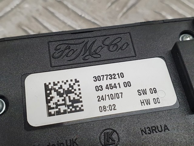 30773210 VOLVO Кнопочный блок управления стеклоподъемником передний левый купить в Харьков