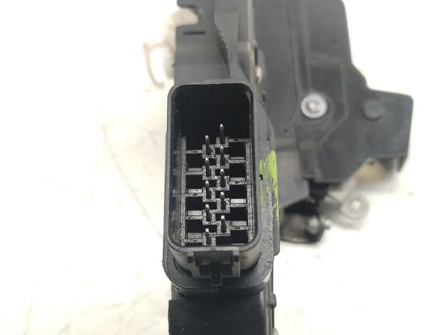 VOLVO 30784490 Замок двери задней левой в наличии Ровно