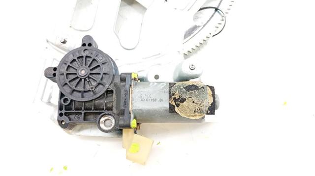VOLVO 30784577 Механизм стеклоподъемника двери передней правой в наличии Сумы