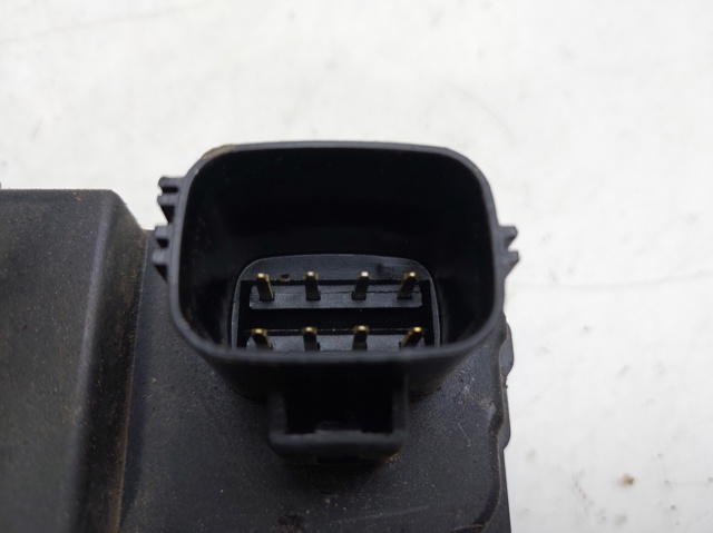 Fecho da porta dianteira esquerda Volvo S60 1 RS, RH