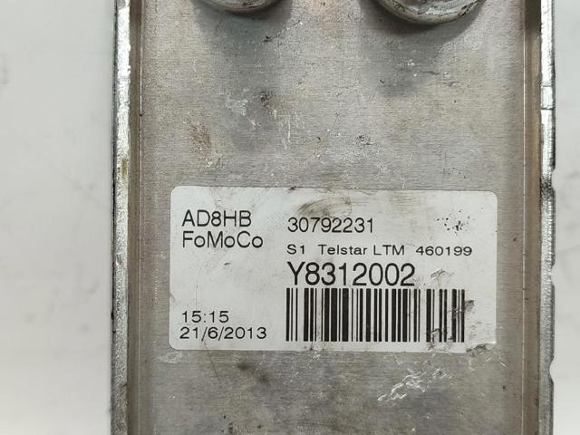 VOLVO 30792231 Масляный радиатор в наличии Ирпень