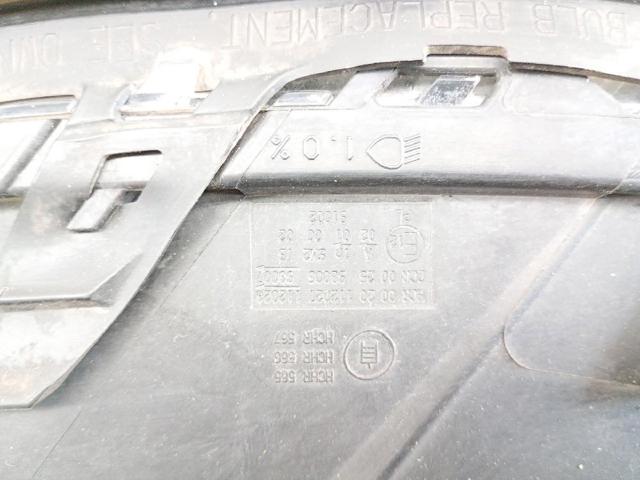 VOLVO 30796137 Фара левая в наличии Днепр
