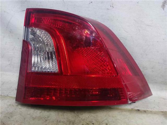 30796268 VOLVO Фонарь задний правый внешний купить в Чернигов
