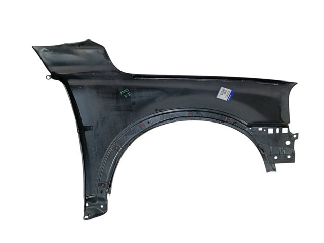 Pára-lama dianteiro esquerdo 30796494 VOLVO