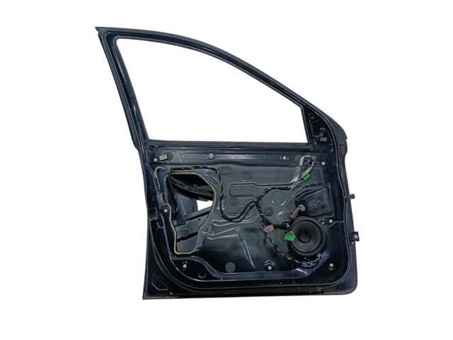 VOLVO 30796496 Дверь передняя левая в наличии Ужгород