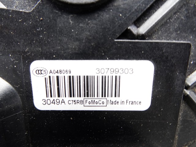 VOLVO 30799303 Замок двери передней правой в наличии Винница
