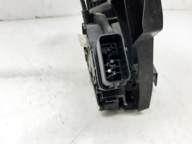 30799308 VOLVO Замок водительской двери купить в Ровно