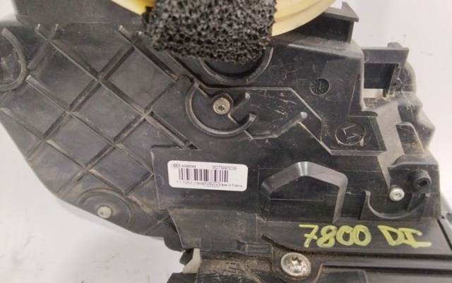 VOLVO 30799309 Замок двери передней левой в наличии Полтава