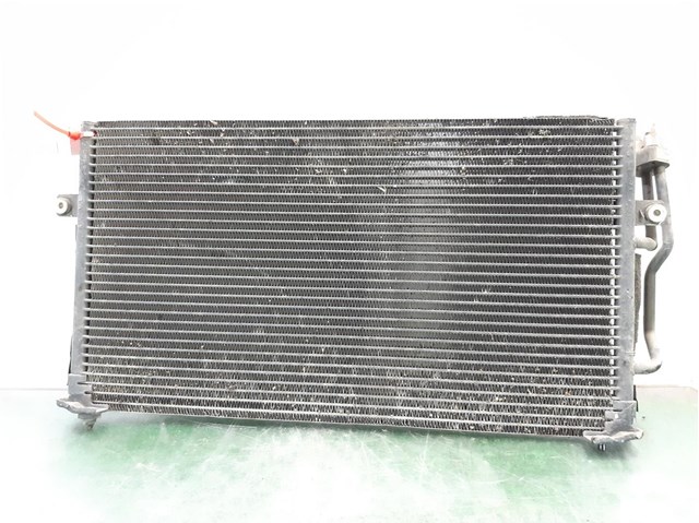 Condensador de ar condicionado / radiador para Volvo S40 I 1.6 B4164S2 30871579