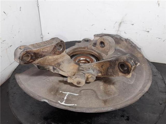 30884172 VOLVO Цапфа (поворотный кулак) передний левый купить в Винница