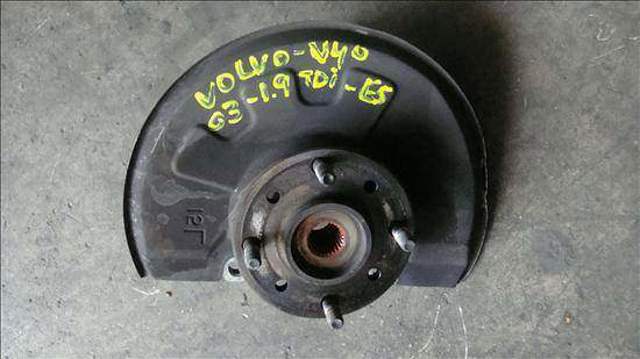 30884172 VOLVO Цапфа передняя левая купить в Львов