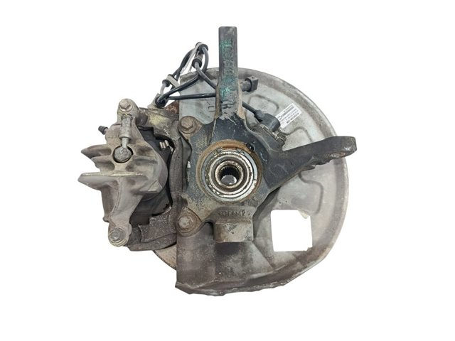 30884173 VOLVO Цапфа передняя правая купить в Каменское