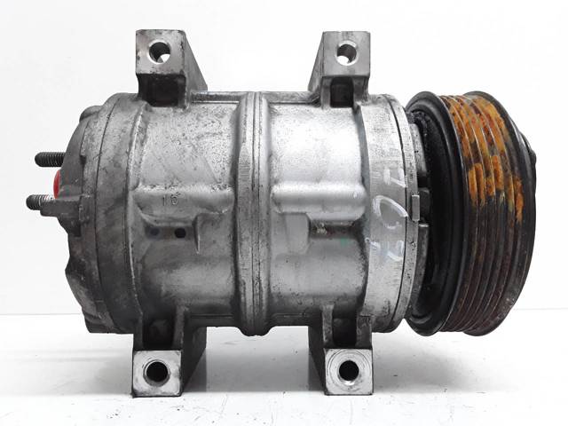 VOLVO 30899721 Компрессор кондиционера в наличии Чернигов