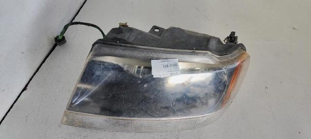 30987 CHRYSLER Правая фара купить в Днепр