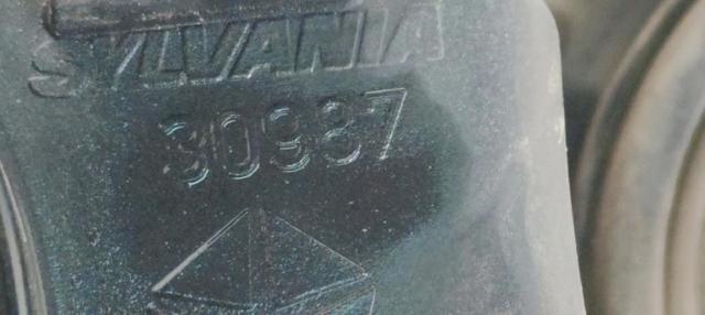 CHRYSLER 30987 Правая фара в наличии Днепр