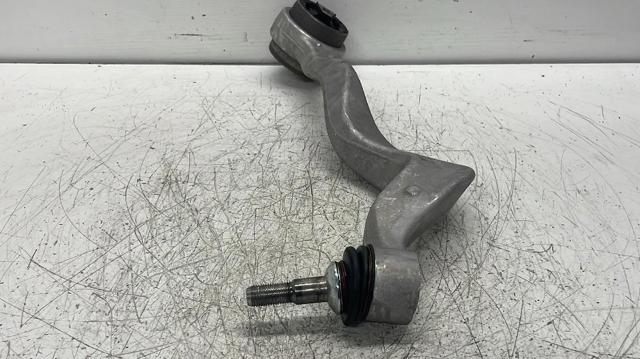 31102348048 BMW Рычаг передней подвески нижний правый купить в Ужгород