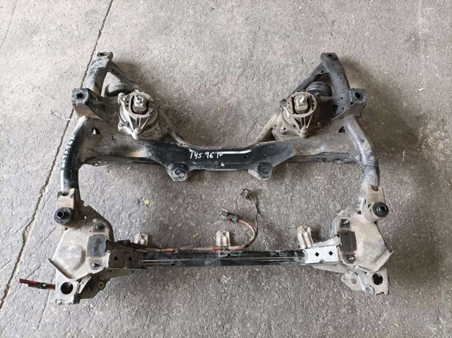 BMW 31106872118 Подрамник передний в наличии Львов