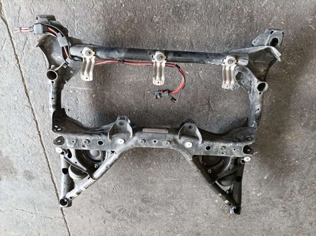 31106872118 BMW Балка передней подвески (подрамник) купить в Запорожье