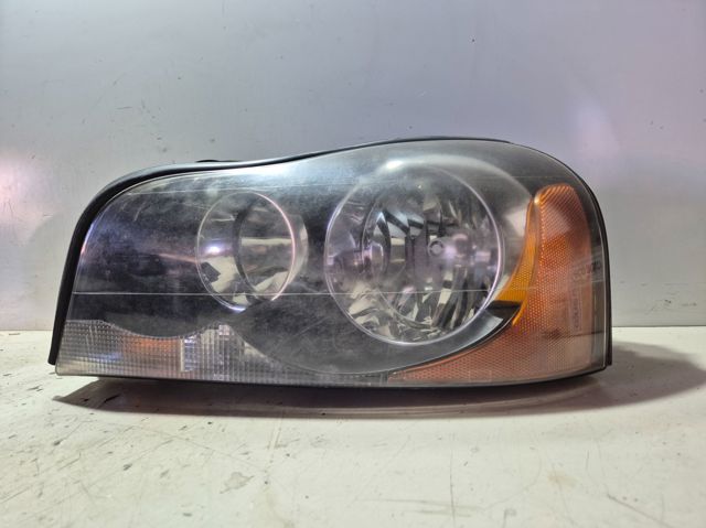 VOLVO 31111186 Фара левая в наличии Полтава