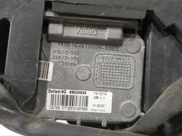 VOLVO 31111191 Фара правая в наличии Днепр